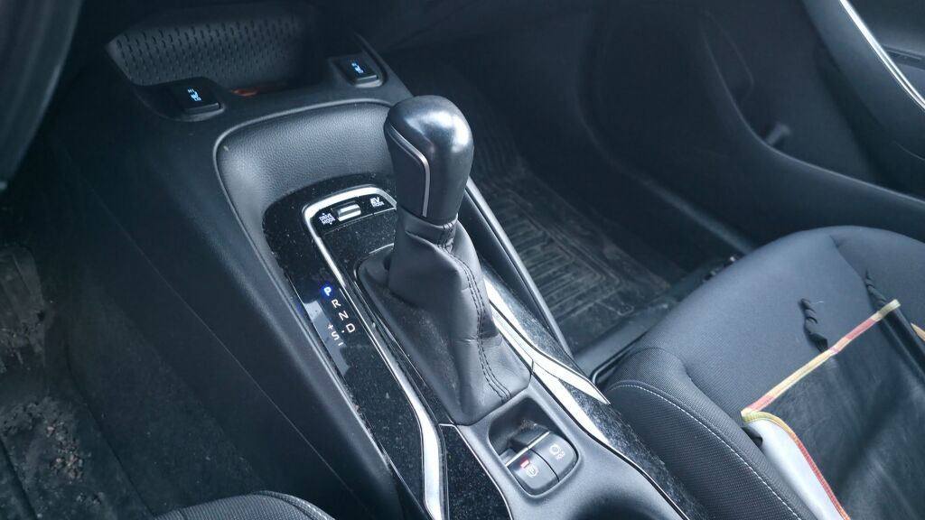 Toyota Corolla 2020 Ruskea (beige)