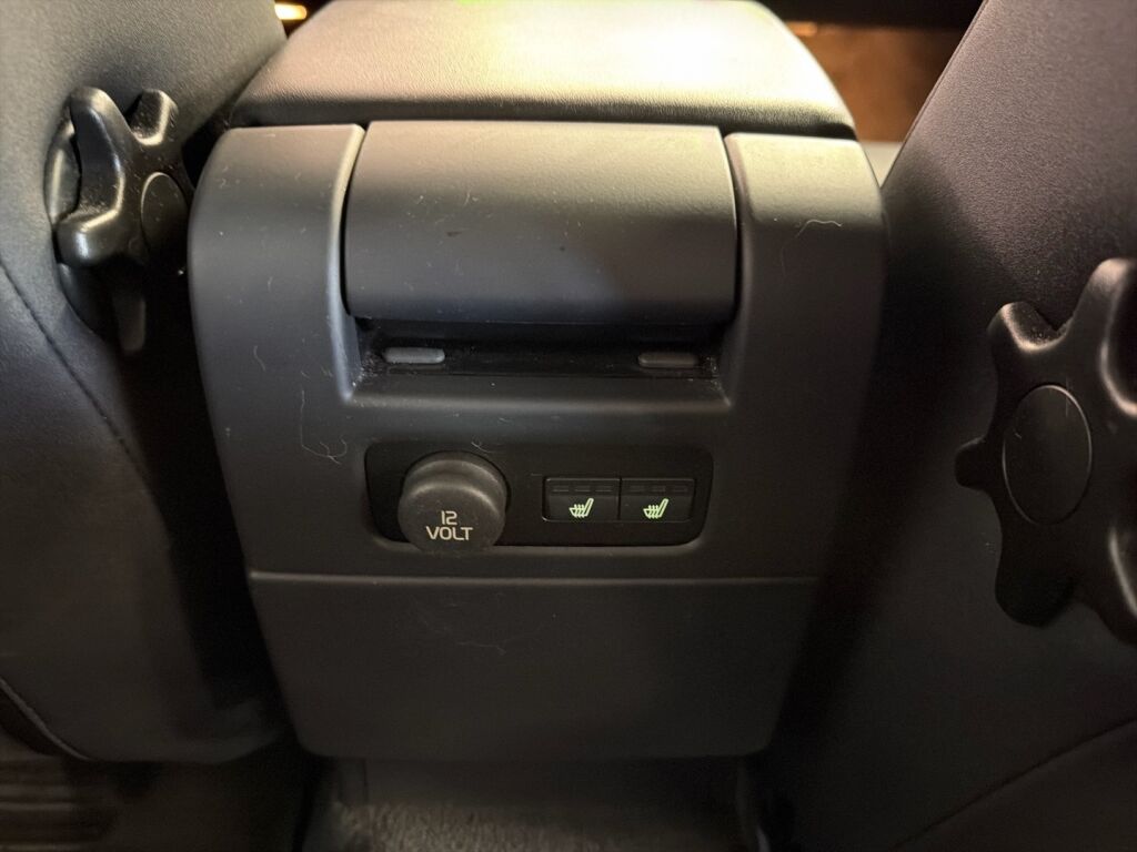 Volvo V70 2008 Sininen