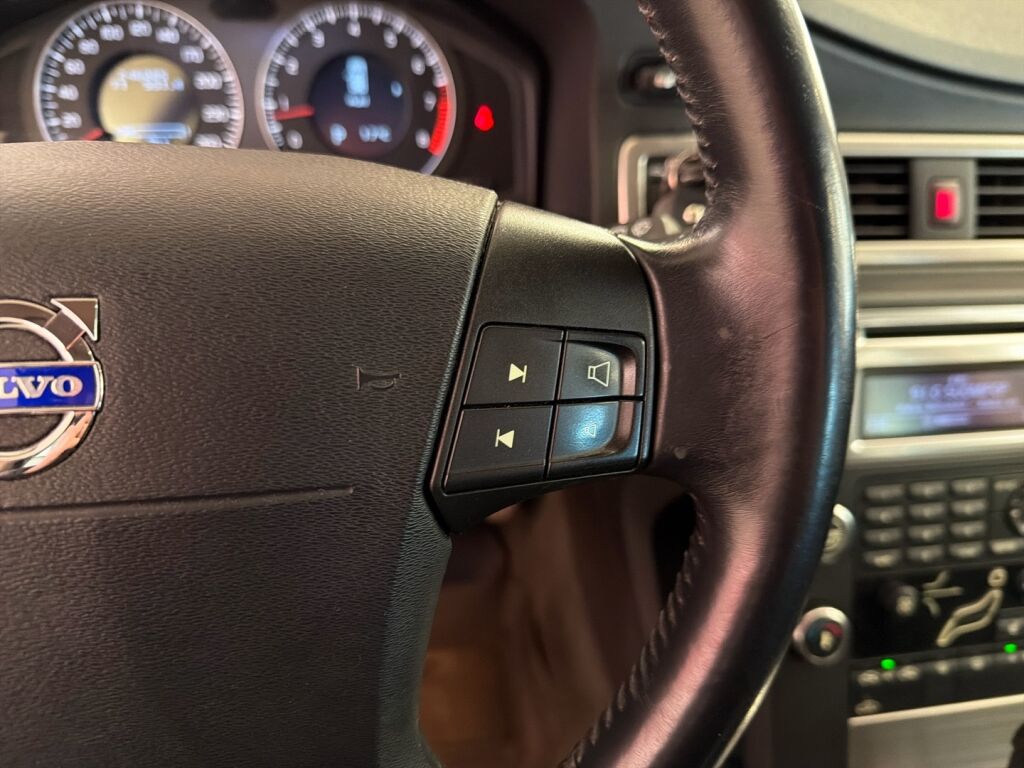 Volvo V70 2008 Sininen