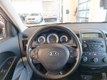 Kia Ceed 2007 Ruskea (beige)