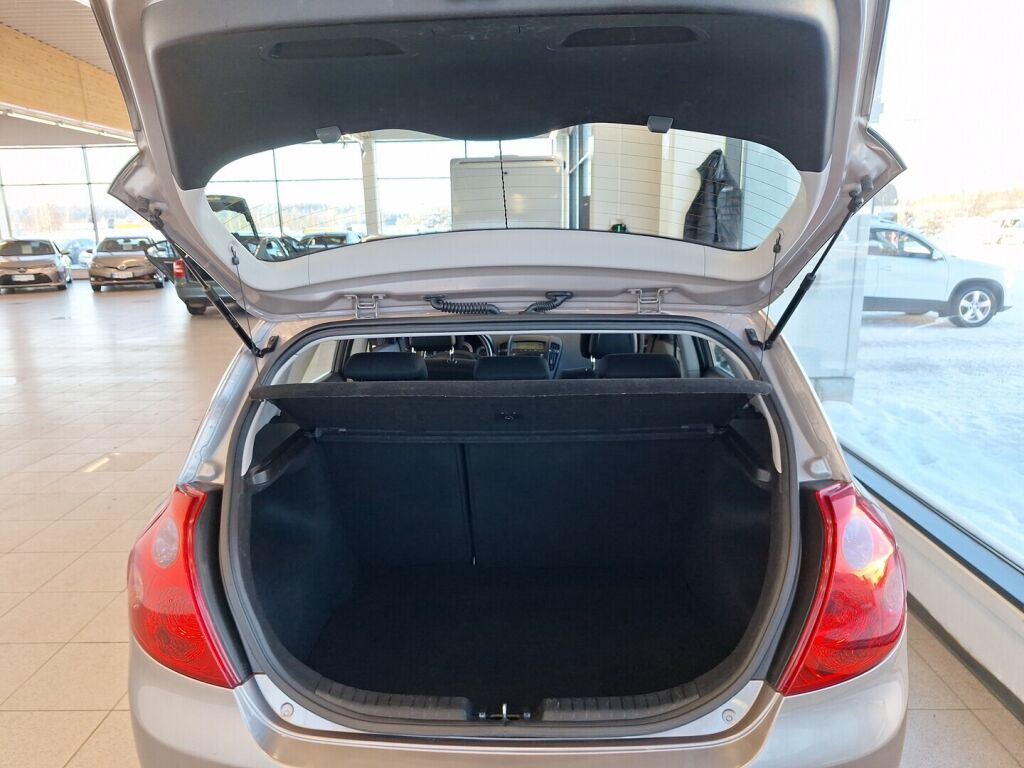 Kia Ceed 2007 Ruskea (beige)