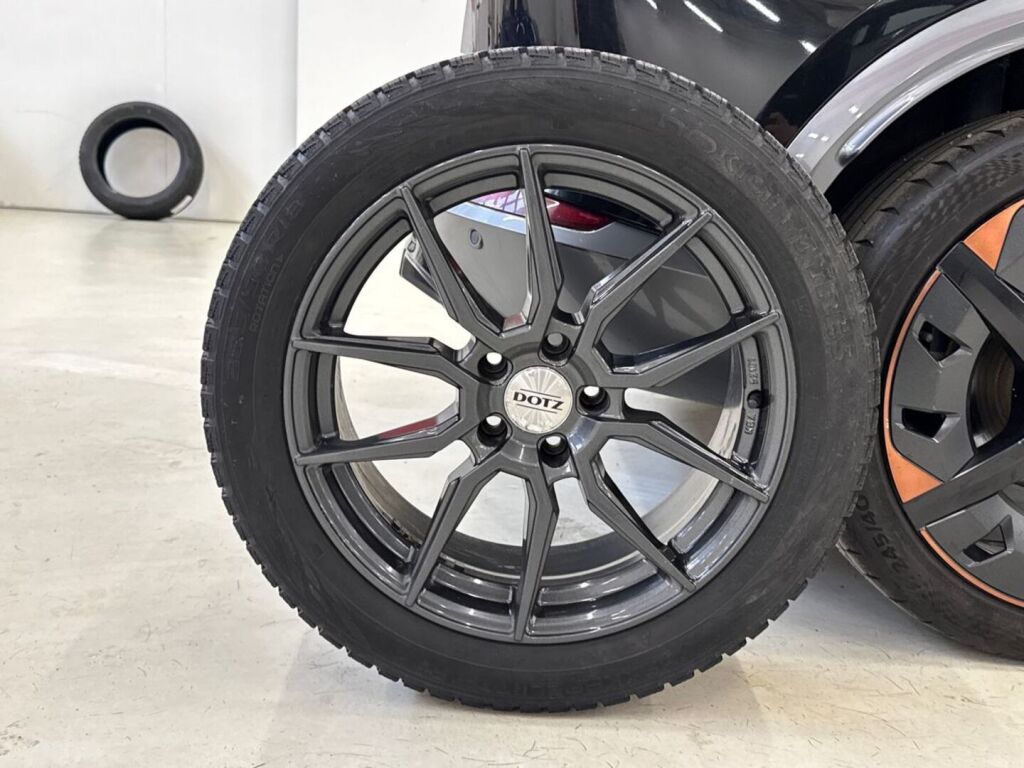 Cupra Formentor 2021 Musta