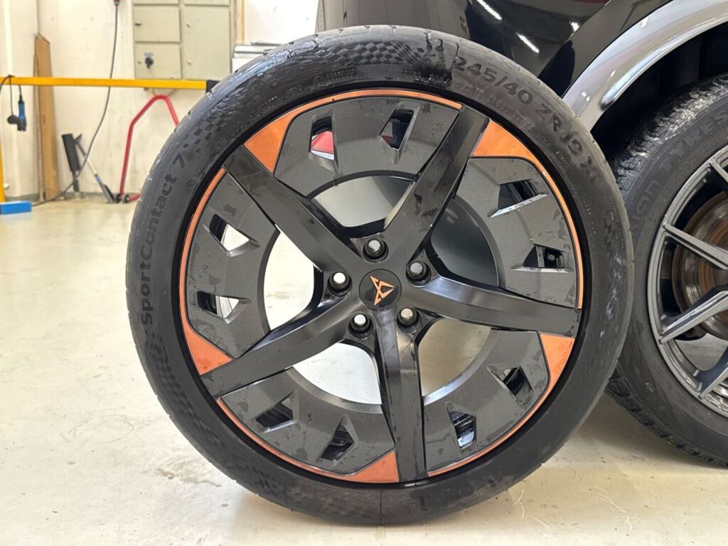 Cupra Formentor 2021 Musta