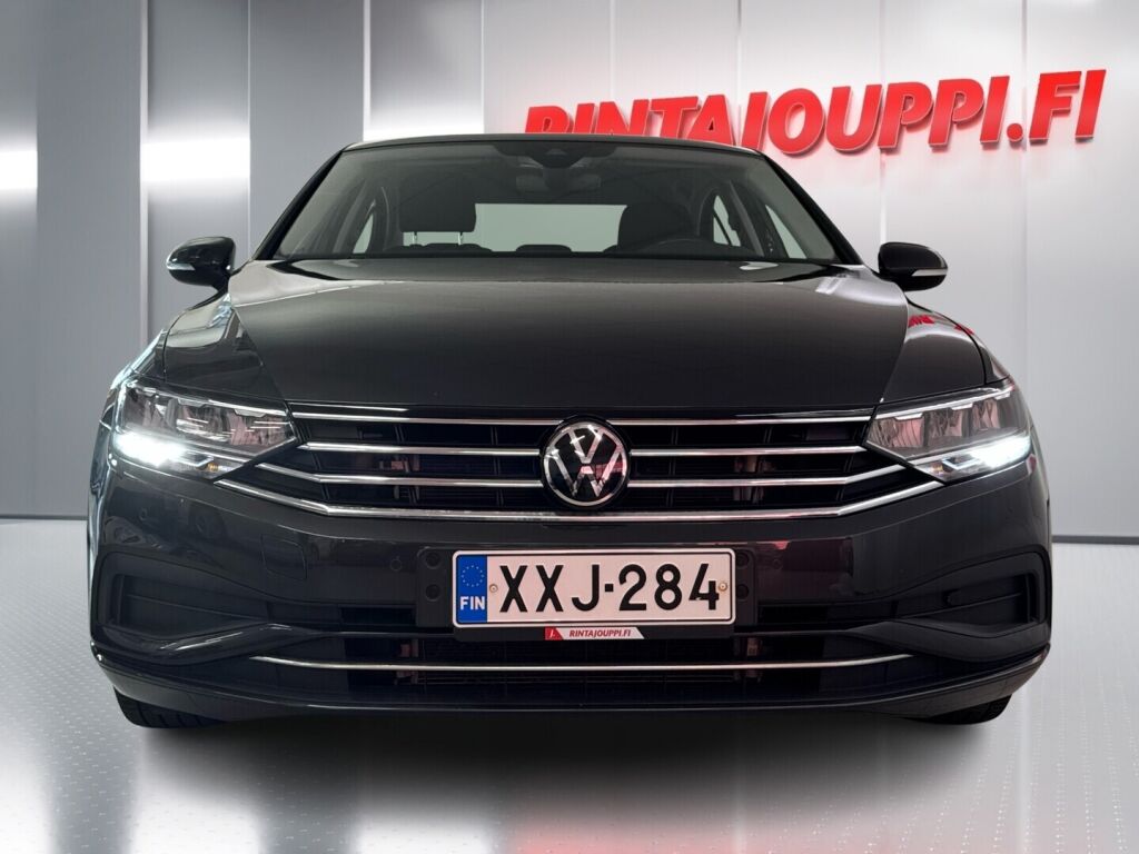 Volkswagen Passat 2021 Harmaa