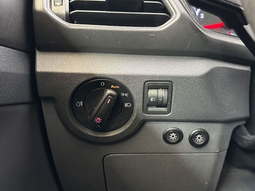 Volkswagen T-Cross 2021 Valkoinen