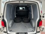 Volkswagen Transporter 2021 Valkoinen