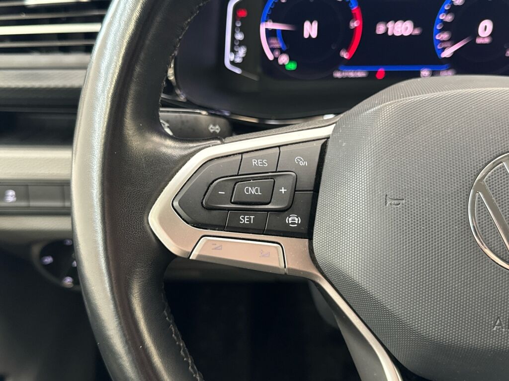 Volkswagen Transporter 2021 Valkoinen