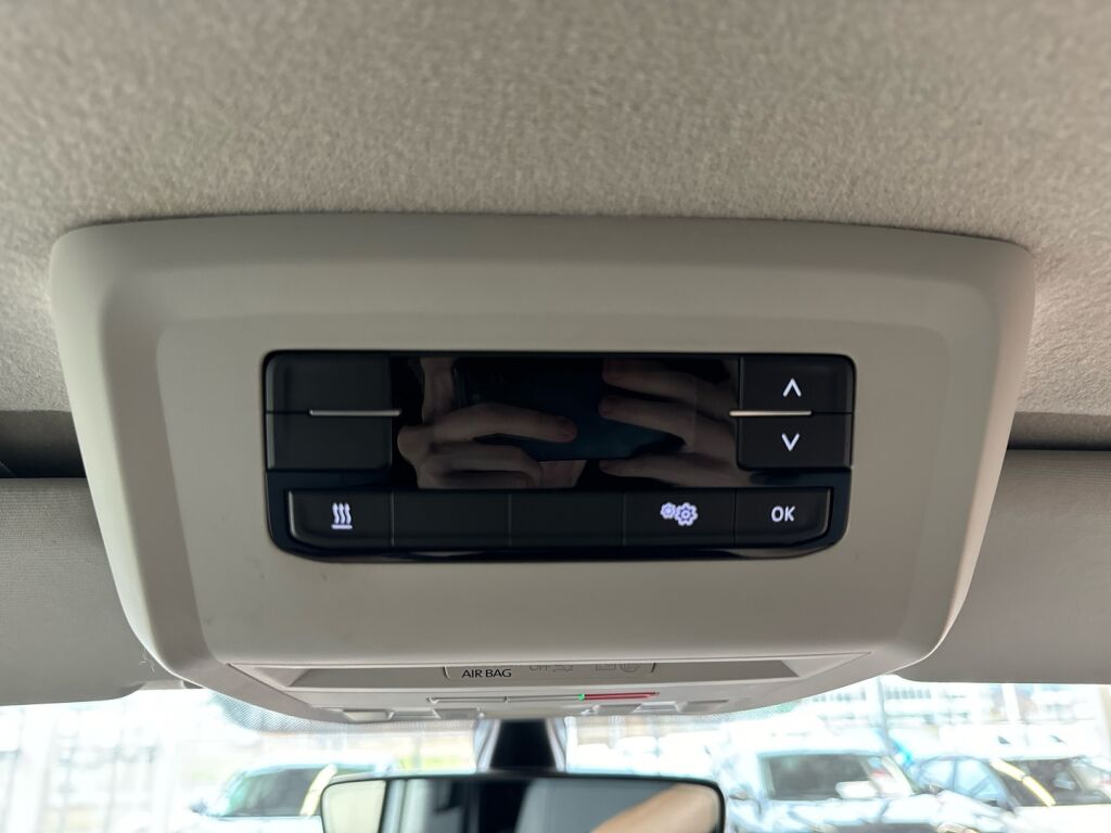 Volkswagen Transporter 2021 Valkoinen