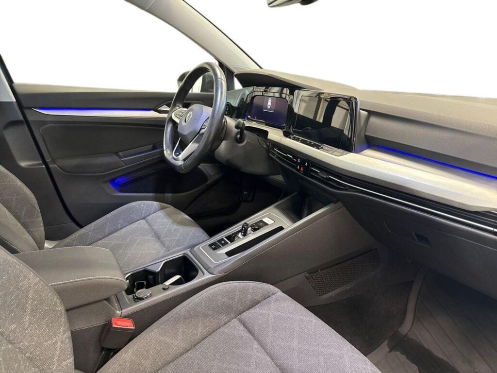 Volkswagen Golf 2021 Harmaa