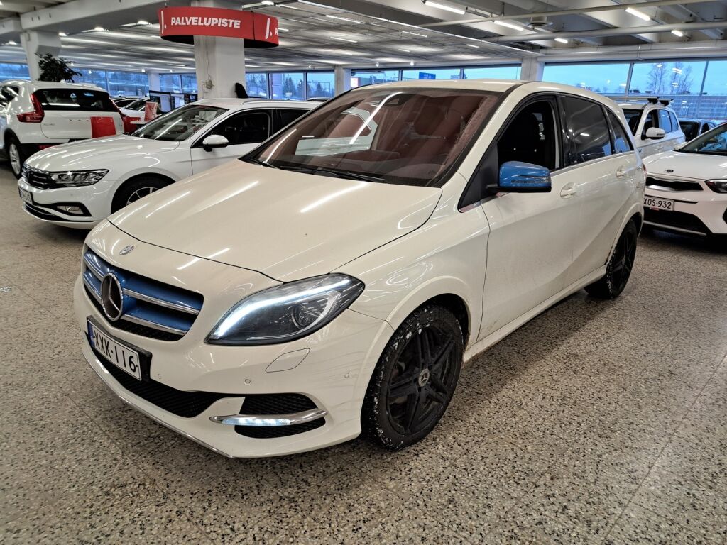 Mercedes-Benz B 2017 Valkoinen