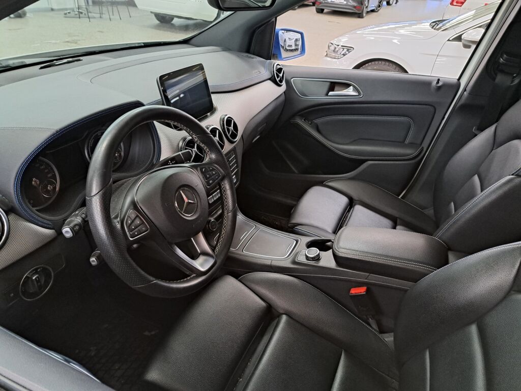Mercedes-Benz B 2017 Valkoinen
