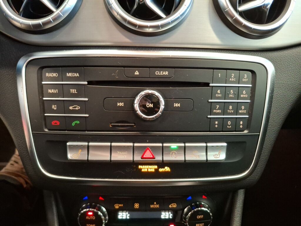 Mercedes-Benz CLA 2018 Harmaa