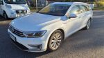 Volkswagen Passat 2018 Valkoinen