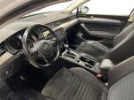 Volkswagen Passat 2018 Valkoinen