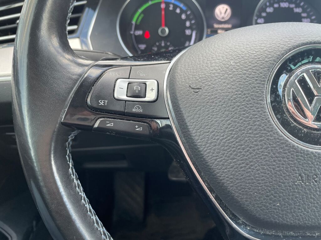 Volkswagen Passat 2017 Valkoinen