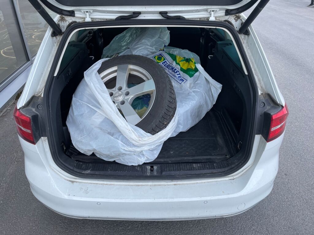 Volkswagen Passat 2017 Valkoinen