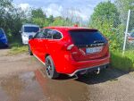 Volvo V60 2011 Punainen