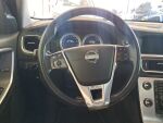 Volvo V60 2011 Punainen