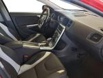 Volvo V60 2011 Punainen