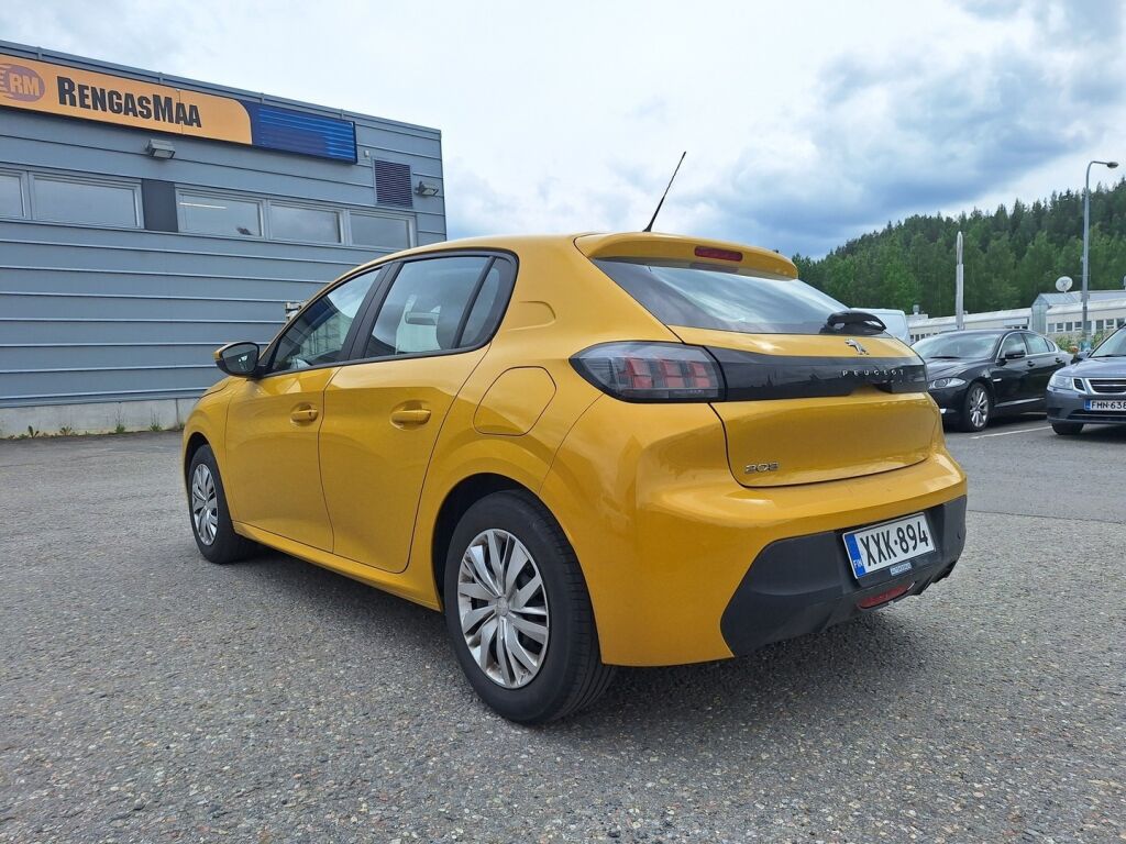 Peugeot 208 2021 Keltainen