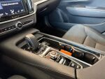 Volvo V90 2021 Musta