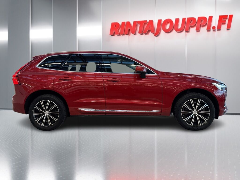 Volvo XC60 2021 Punainen