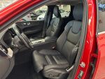 Volvo XC60 2021 Punainen