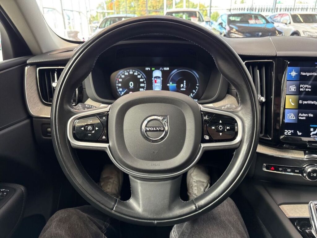 Volvo XC60 2021 Harmaa