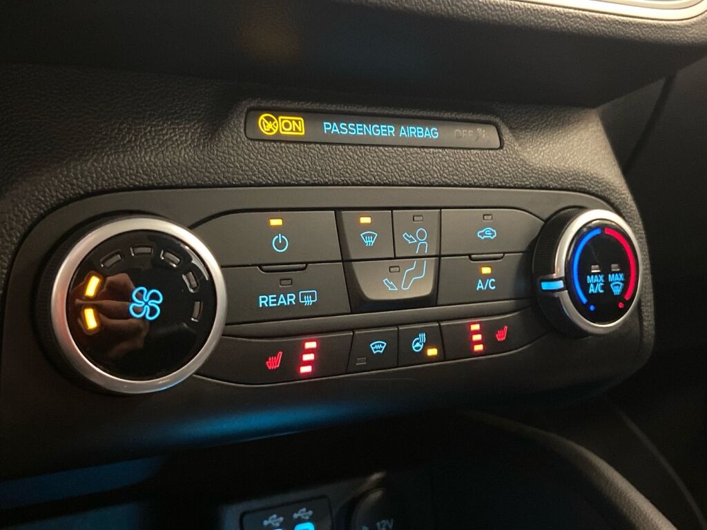 Ford Focus 2021 Harmaa