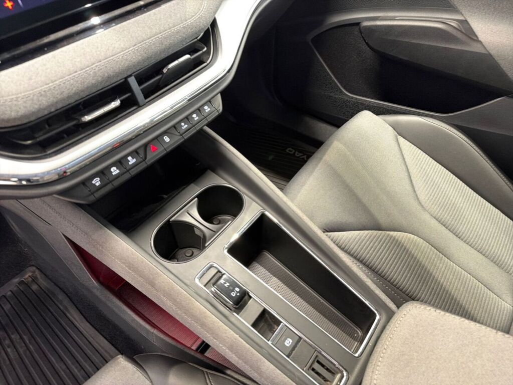 Skoda Enyaq 2021 Sininen