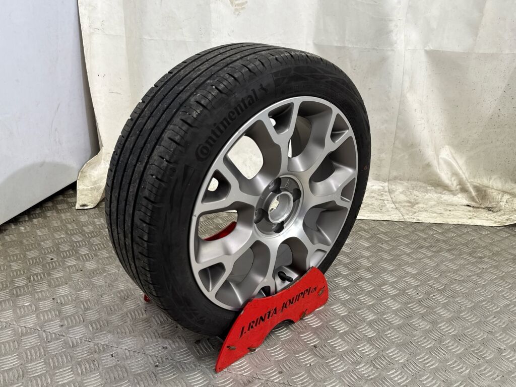 Fiat 500 2021 Punainen