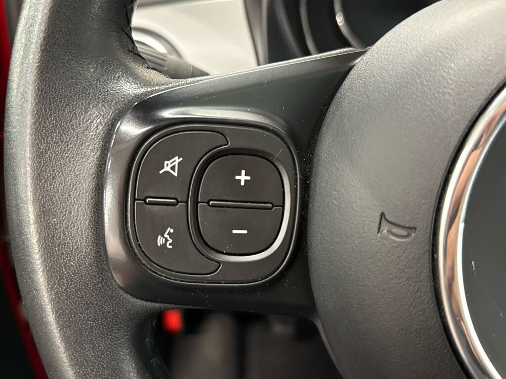 Fiat 500 2021 Punainen