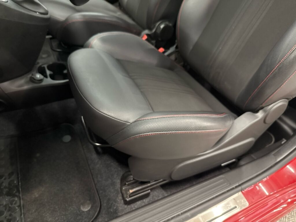 Fiat 500 2021 Punainen