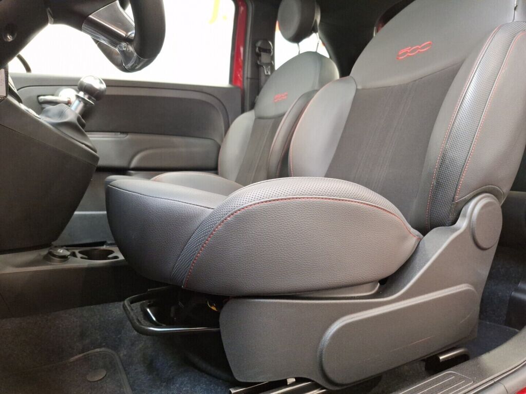 Fiat 500 2021 Punainen