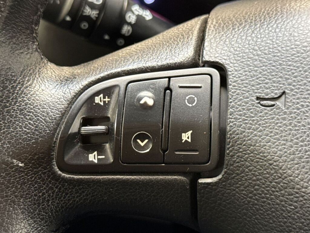 Kia Sportage 2011 Hopea
