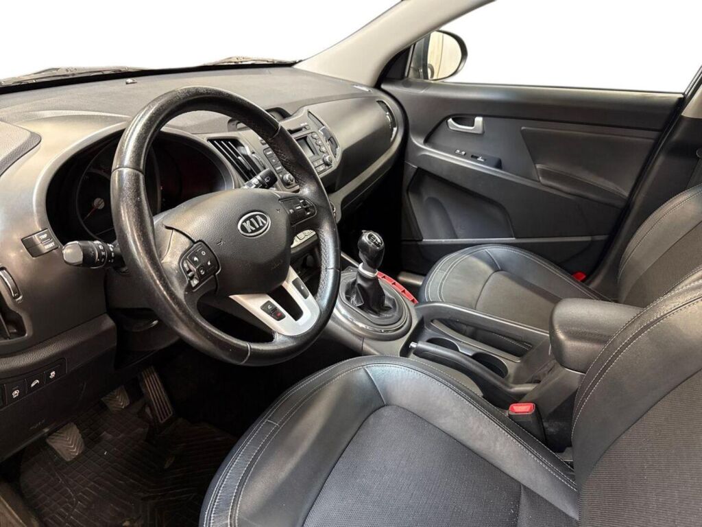 Kia Sportage 2011 Hopea