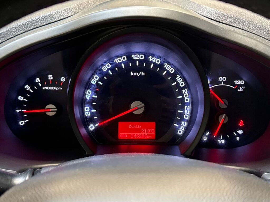 Kia Sportage 2011 Hopea