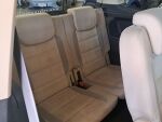 Volkswagen Touran 2011 Musta