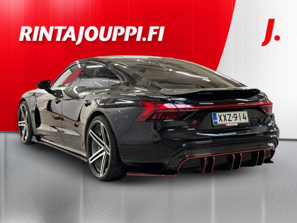 Audi E-TRON GT RS 2022 Musta