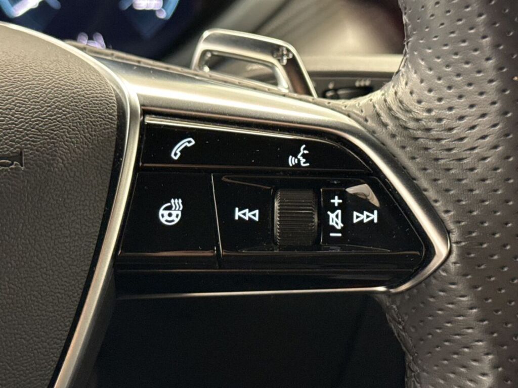 Audi E-TRON GT RS 2022 Musta