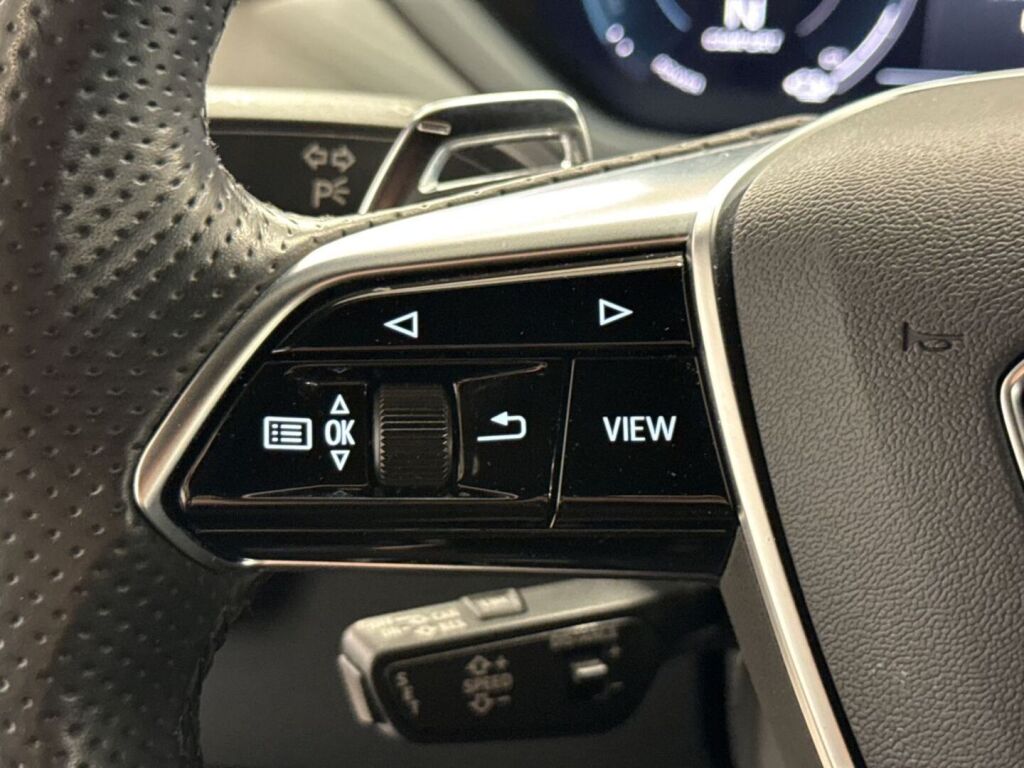 Audi E-TRON GT RS 2022 Musta