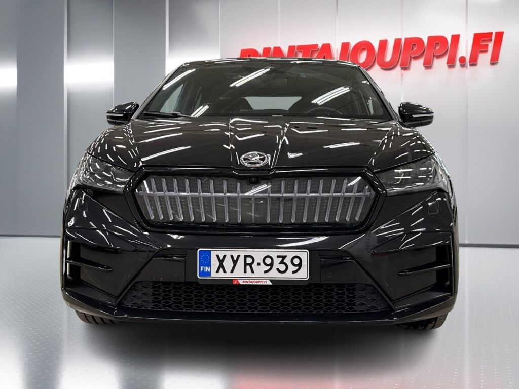 Skoda Enyaq 2023 Musta