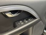 Volvo V70 2014 Musta
