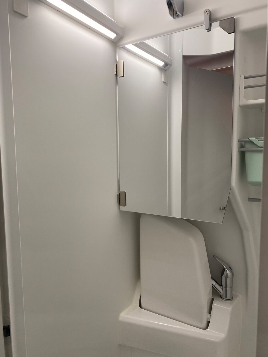 Volkswagen Grand California 600 2022 Hopea