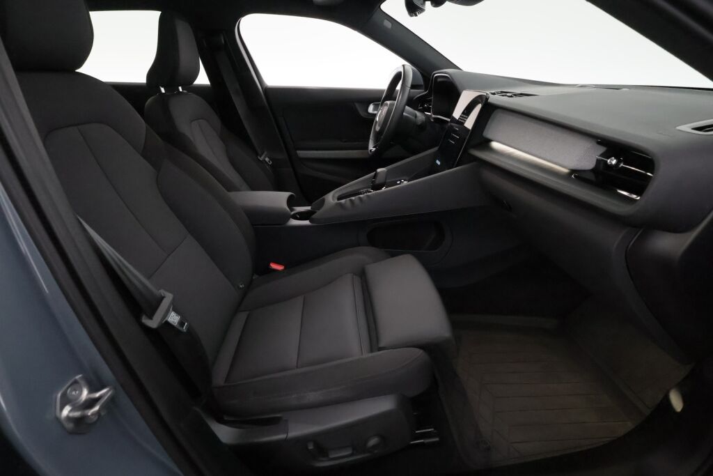 Polestar 2 2021 Harmaa