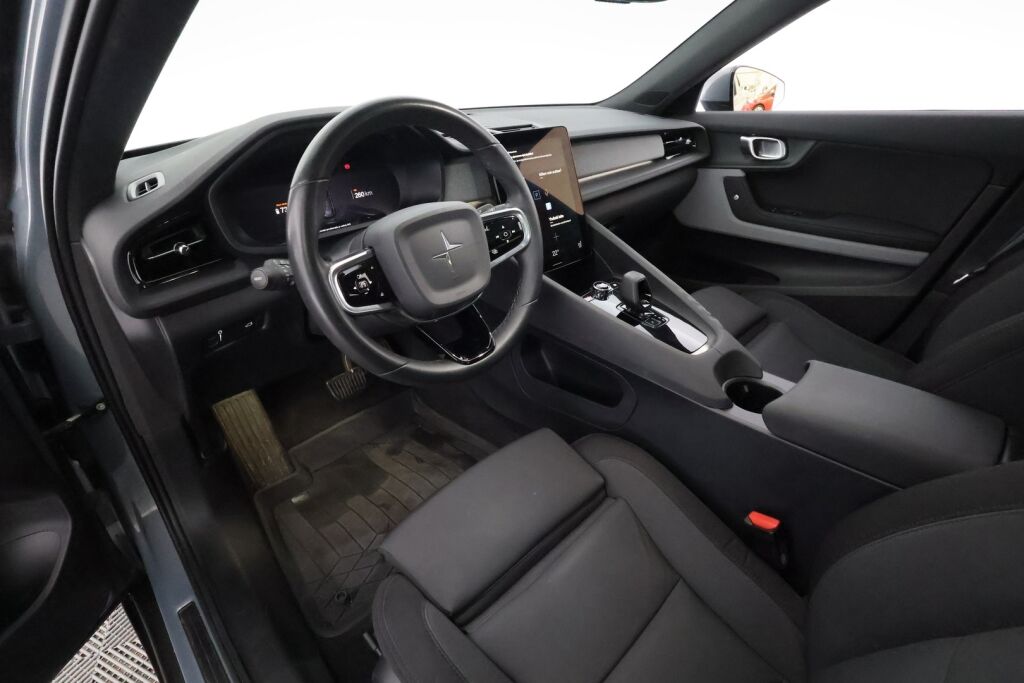 Polestar 2 2021 Harmaa