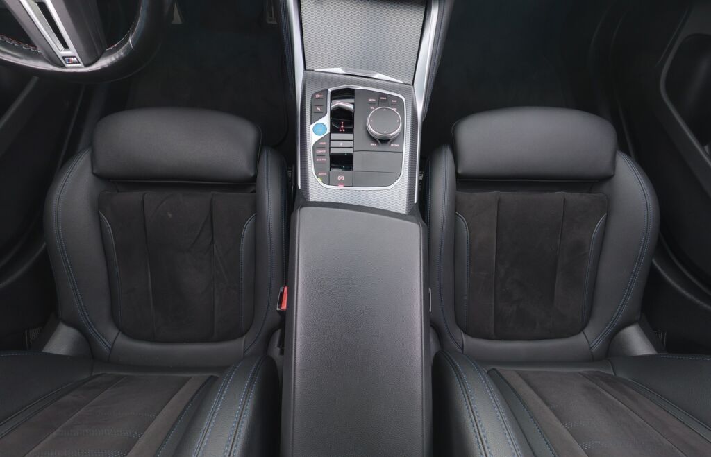 BMW I4 M50 2023 Sininen