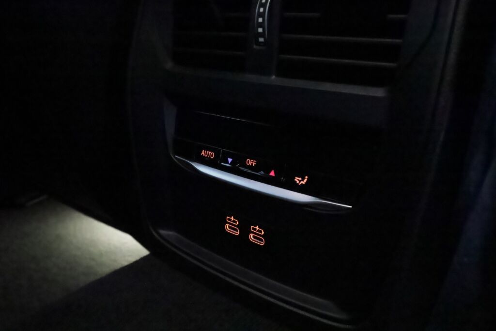 BMW I4 M50 2023 Sininen