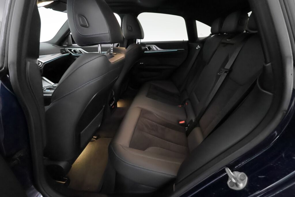 BMW I4 M50 2023 Sininen