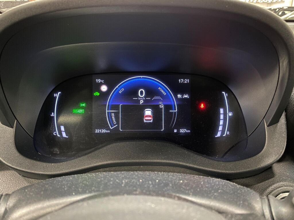 Toyota Yaris Cross 2025 Musta